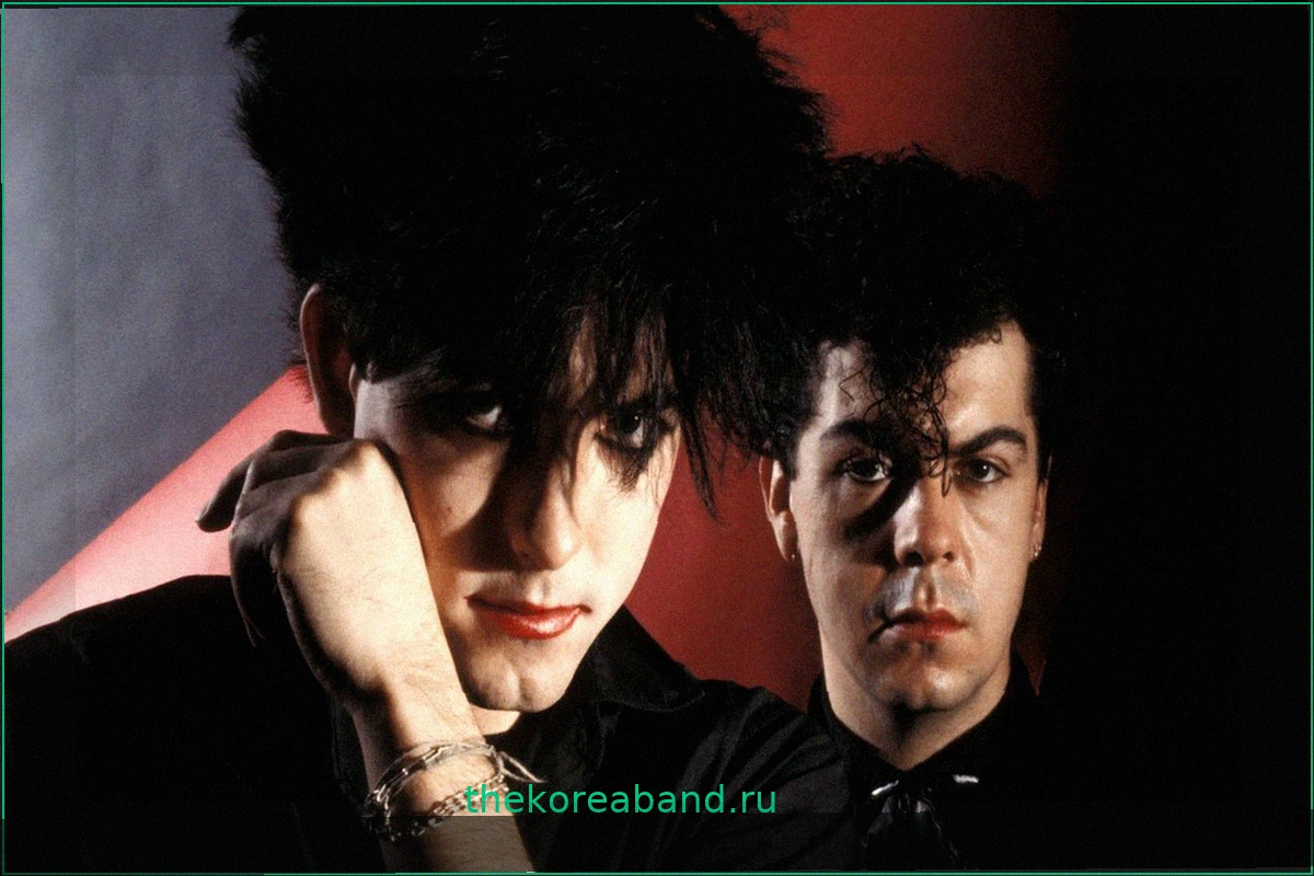 Роберт Смит о безумии и магии ранних лет The Cure