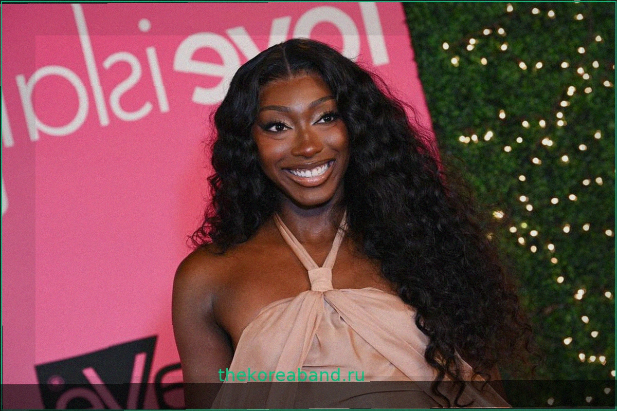 Звезды «Love Island USA» Ания и Мелани предлагают себя в качестве потенциальных новых участниц группы KATSEYE